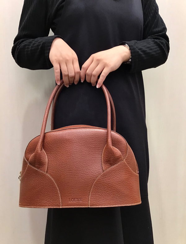 ヴィンテージ】LOEWEバッグをご紹介！ │チックタック