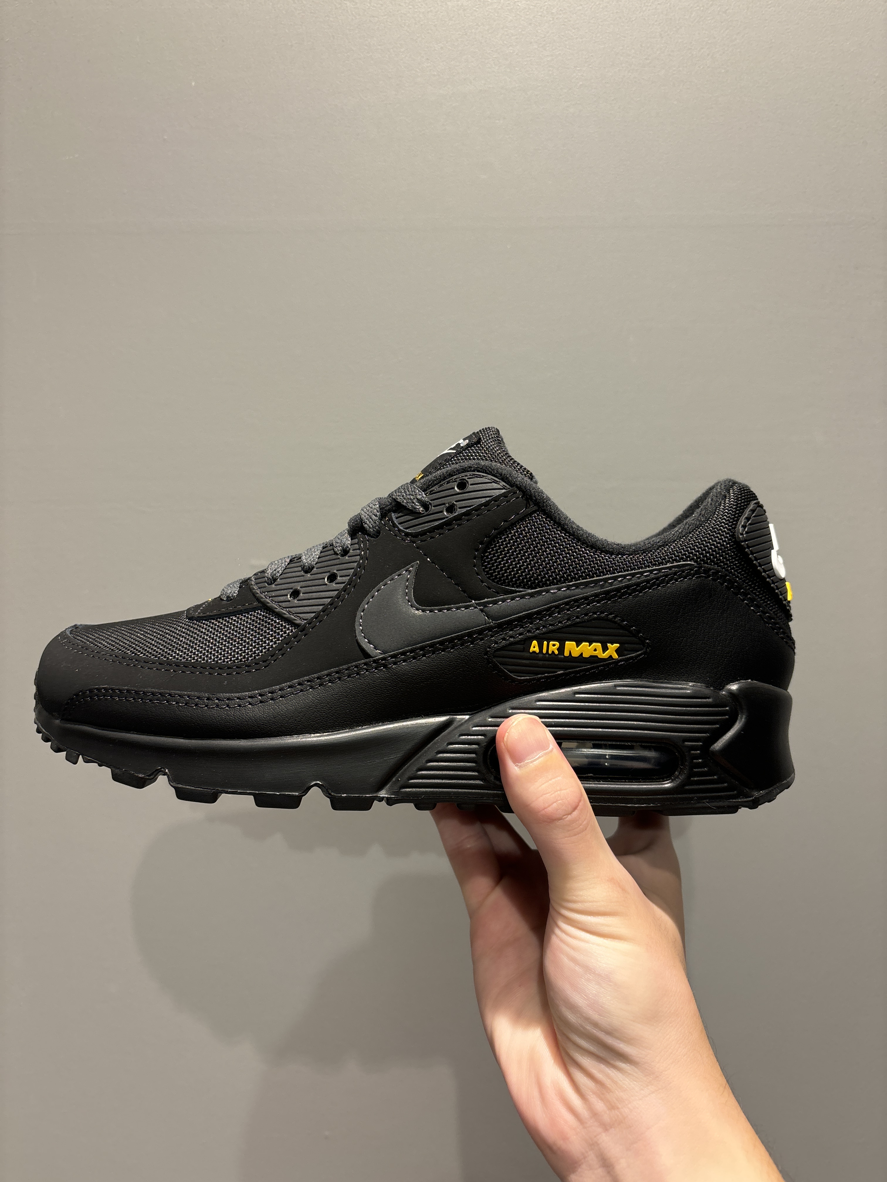 AIRMAX 90 │ABCマートグランドステージ │ ショップブログ